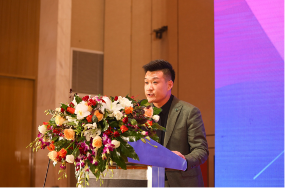 1758767074450954.png image.png